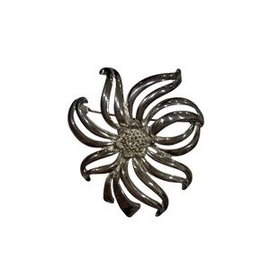 Vintage Silver-Tone Flower Brooch Pin